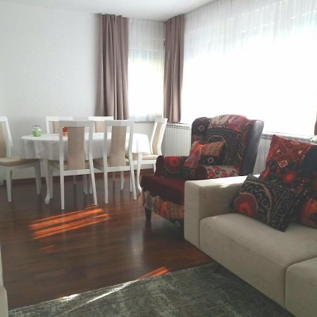 Apartment Esha Saraievo Exterior foto
